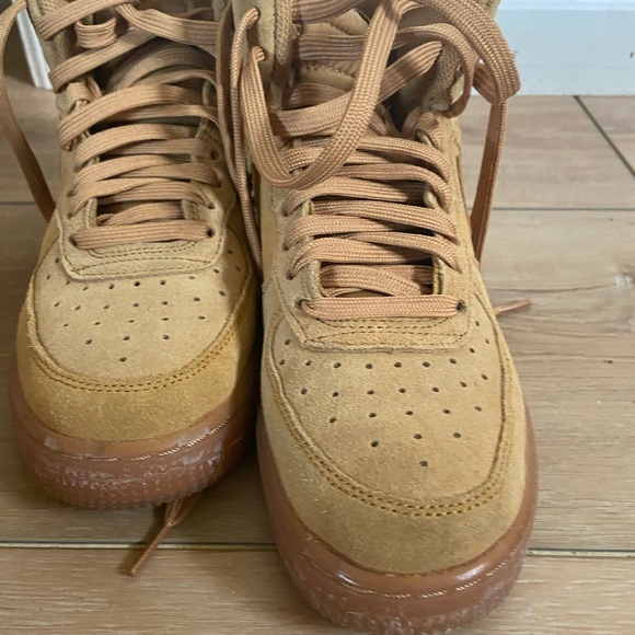 Nike Wheat AF1 - Picture 2 of 7